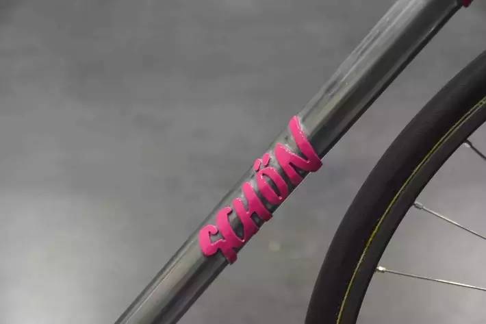 这世界上最便宜的自行车,最贵的自行车是什么品牌