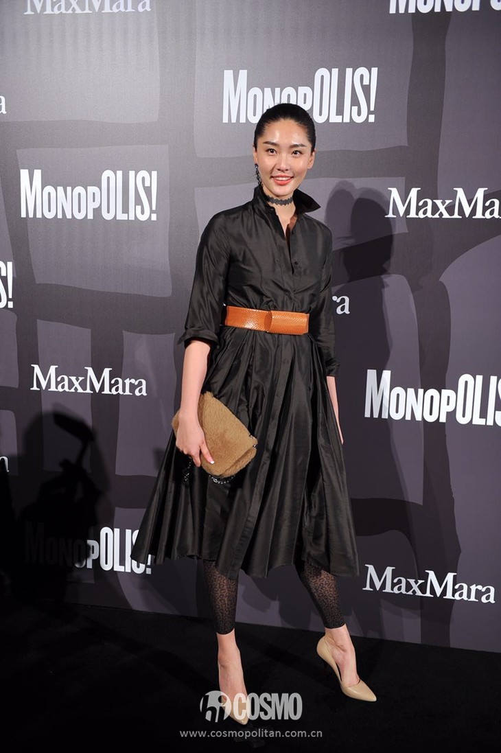 唐嫣江疏影同款,唐嫣江疏影穿搭图片