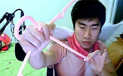 虎牙直播在线观看,虎牙斗鱼直播