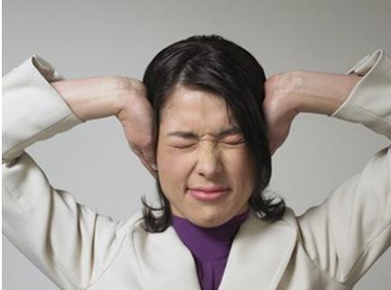 耳鸣不治或变聋！小心这些潜伏的“听力杀手”