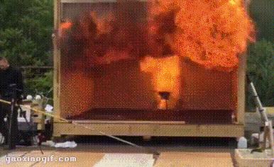 怎么在女朋友家赖着不走,女朋友赖在家里不走怎么办