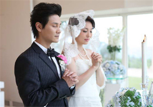 娱乐圈意想不到的明星夫妻,隐藏太深的明星夫妻