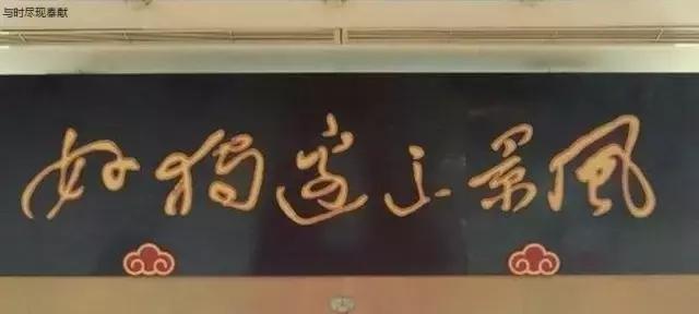 如果你发现你女朋友不爱你怎么办,如果你发现你女朋友不喜欢自己