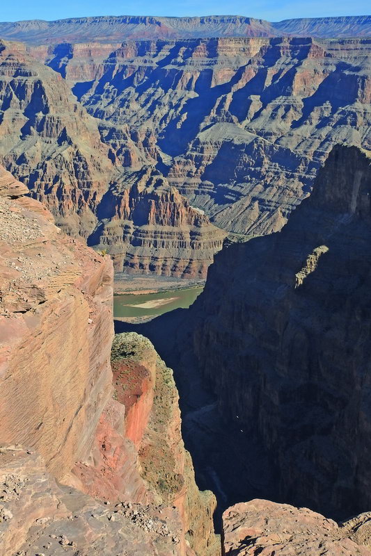 科罗拉多大峡谷在美国哪个州,科罗拉多大峡谷离拉斯维加斯多远