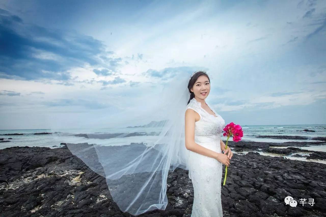 不止免签和免税店，还有各家爱豆，都在喊你去济州岛办婚礼！