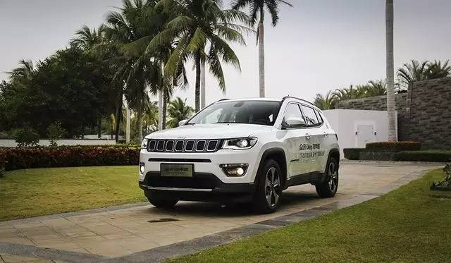 jeep指南者2020款7座多少钱,jeep大切诺基和指南者怎么区别