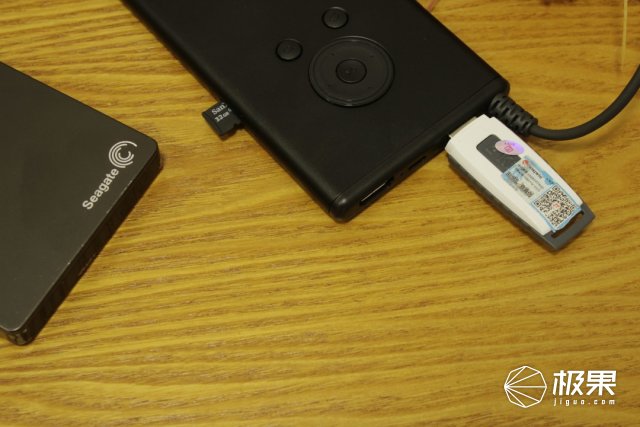 黑科技抬头显示器无线大屏最新款,黑科技多功能投影