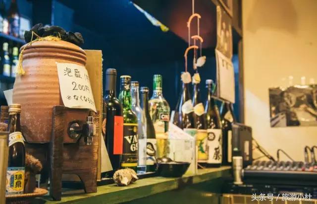 鐞夌悆涔嬭摑鎭嬫垬鍐茬怀,鎭嬫垬鍐茬怀铚滄湀涔嬫梾