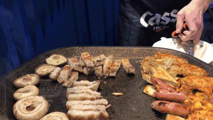 叱咤首尔烤肉界30年，来成都秒变5星好评店！看了《蓝色大海》必吃一顿！