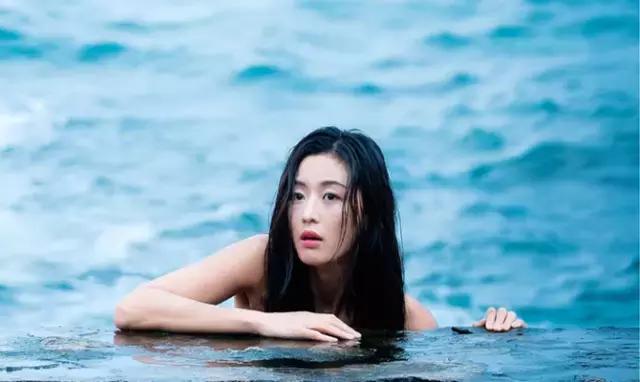 对方老是觉得你配不上他,外人认为老公配不上自己的句子