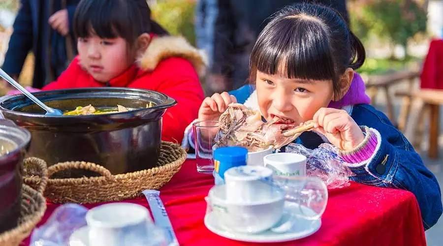 南京长街宴图片,高淳长街宴老字号