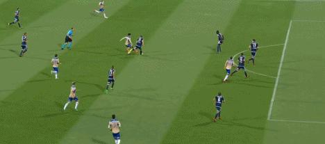 天津弃将澳超破门，曾改年龄、吃女友软饭、酒吧被砍、3年无球踢