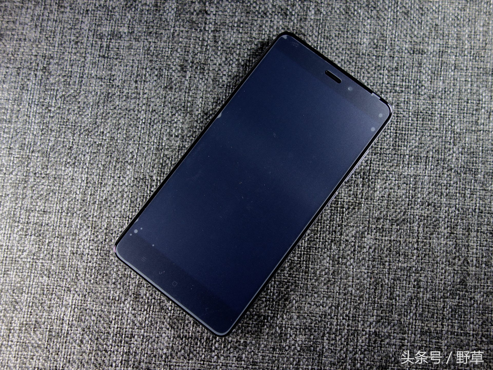 吴秀波刘诗诗刘昊然代言红米,红米广告刘诗诗吴秀波刘昊然