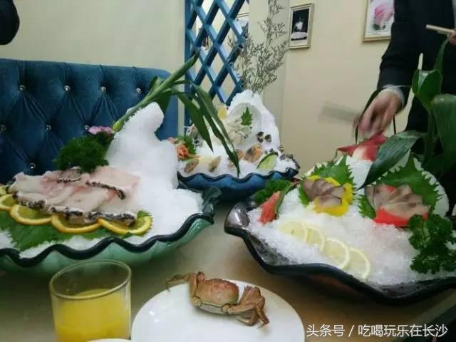 在长沙吃顿烧烤200元够吗,长沙去吃湘菜吃到饱大概多少钱