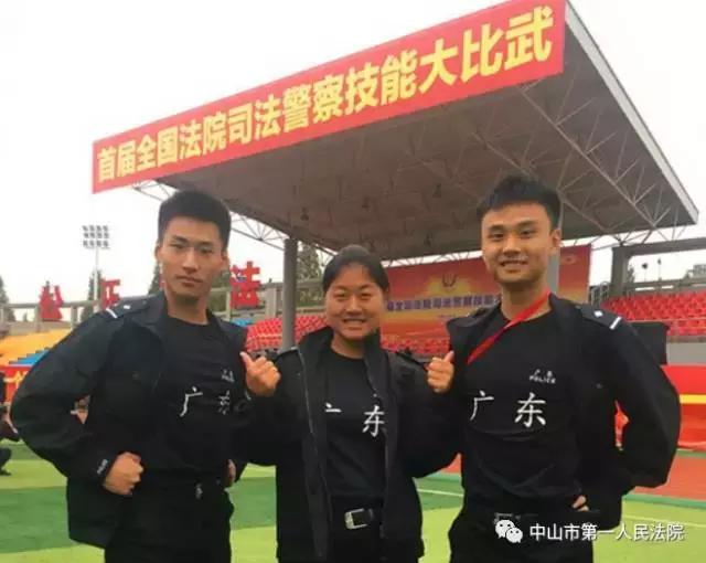 警花揭秘法警身上的法器,警花揭秘法警身上“法器”