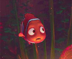 年关将近大家出门一定要注意安全,年关将近大家出门一定注意安全