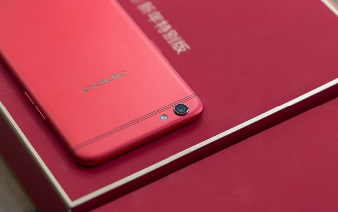 oppor9s特殊版 (oppor9s贺岁版)