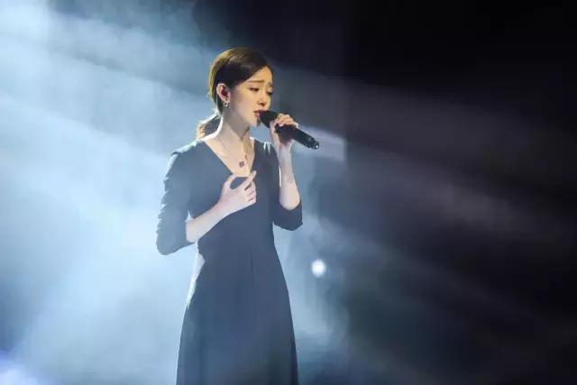 唱歌喉咙用力怎么解决,唱歌怎么摆脱喉咙用力