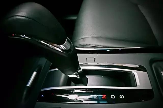 本田杰德2017款5座1.8l试驾,本田杰德2020款近期试驾测试视频