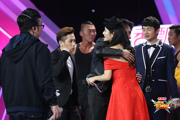 偶滴歌神谢娜唱歌被整在哪一集 (偶滴啊歌神张杰谢娜10-06期完整版)