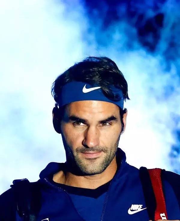 费德勒球衣演变,费德勒发型