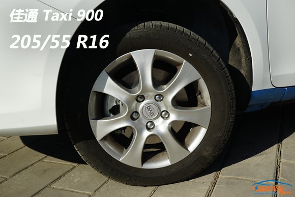 先睹为快比亚迪e5纯电动汽车全网首测