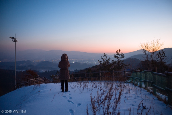在滑雪场滑雪的过程是什么,乌鲁木齐滑雪场跨年