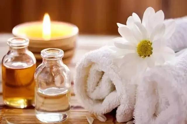 瑜伽每天必练8个动作增强体质,改善体质应该练哪种瑜伽