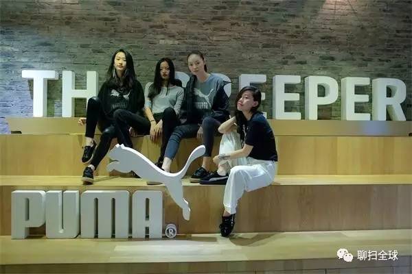 rihanna超级碗鞋子,rihannapuma鞋