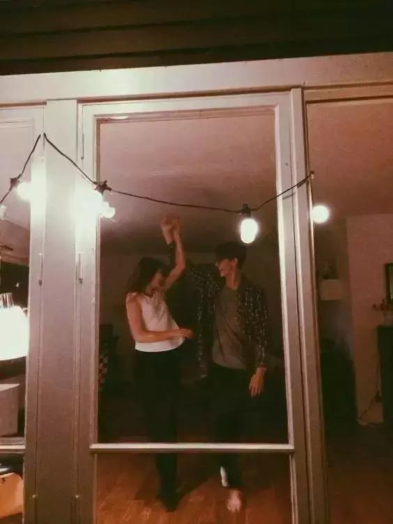 TA们都说婚姻不好，但我却觉得很好