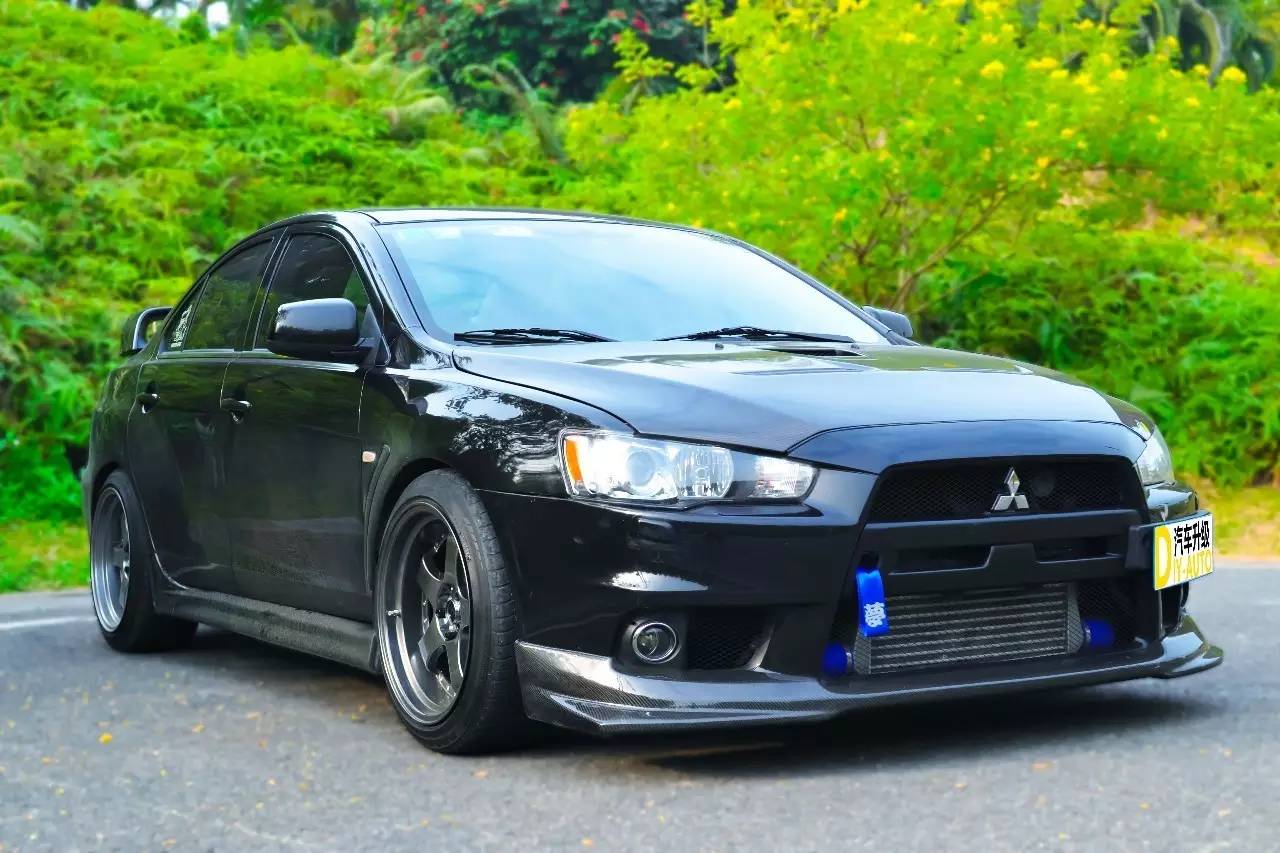 女生说车,2w多的三菱翼神