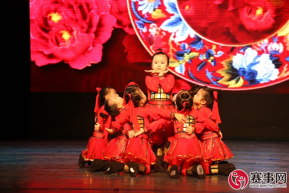 赛事网春晚录制圆满结束，正月初一至初三请锁定福建教育电视台