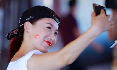 新手佳能单反相机入门教程,佳能单反相机怎么设置屏幕一直亮