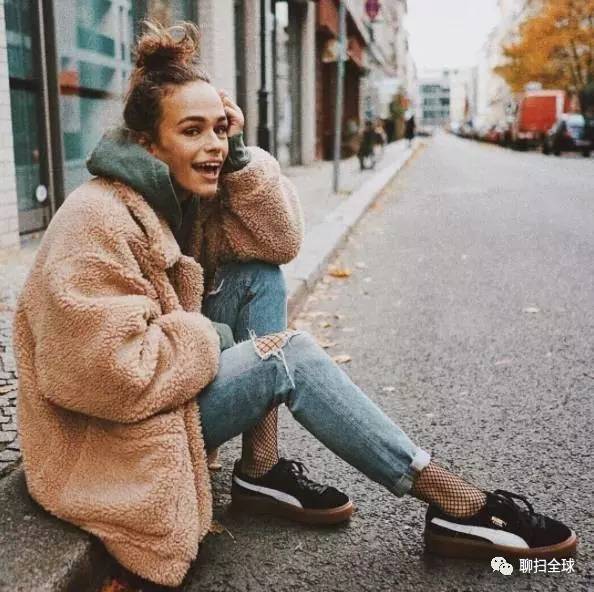 rihanna超级碗鞋子,rihannapuma鞋