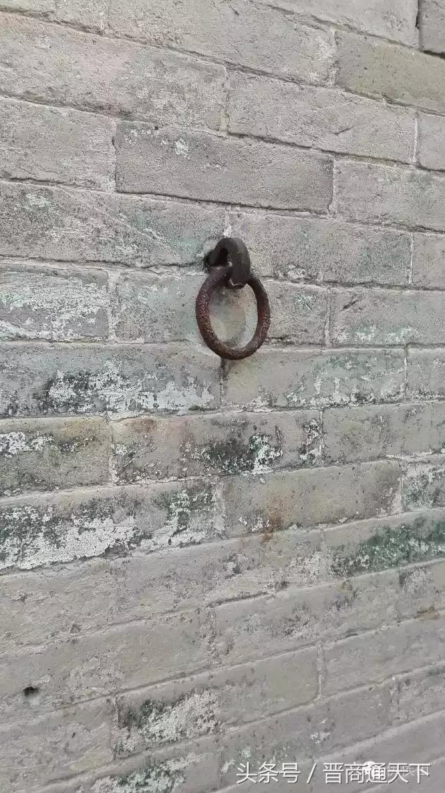 钟灵秀图片,钟灵秀一字马