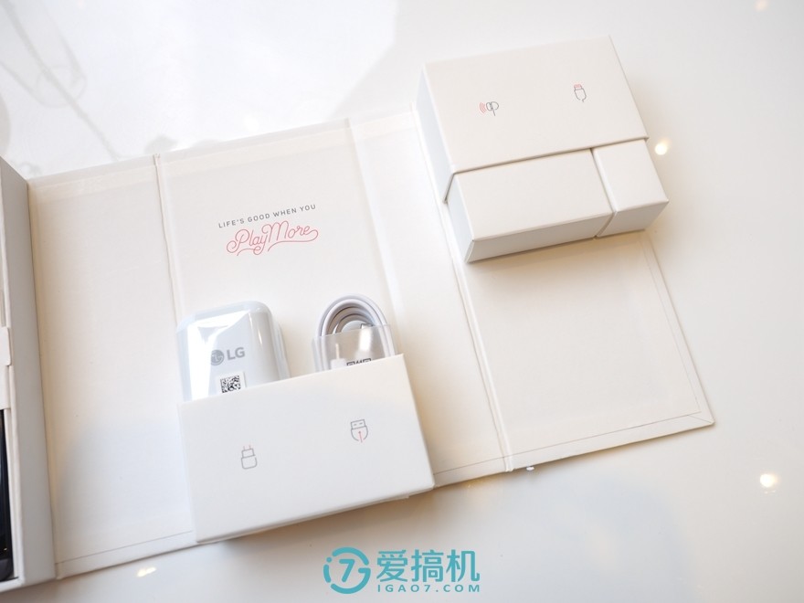 不一样的手机lg,不一样的双屏手机