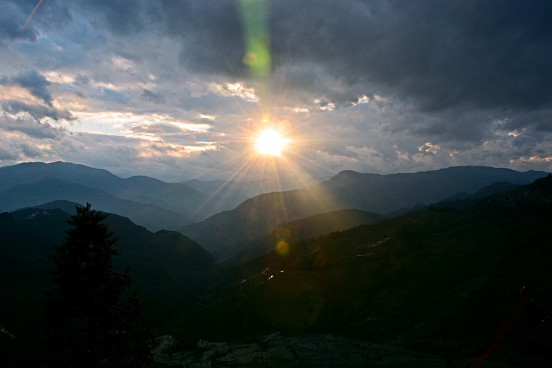 说走就走的旅行云南红河,邂逅云南高原美景