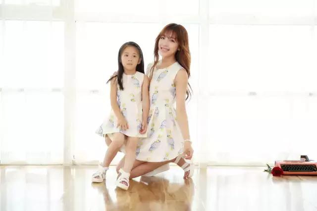 亲子装搭配技巧,让幸福“爆表”