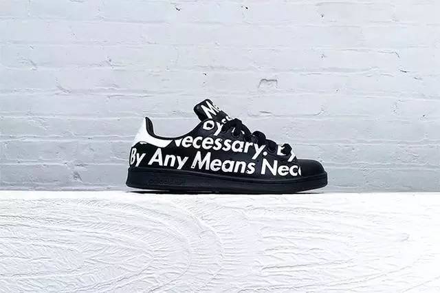 看完这双SupremeXYeezy350联名!Nike都害怕了!