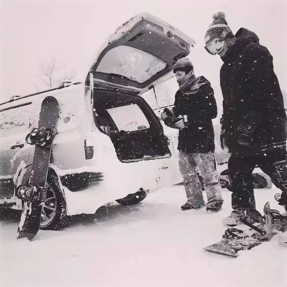 如何选择合适的滑雪服,滑雪服省钱买法