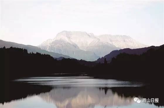 眉山雕像广场规划,眉山雕像广场好久改造的