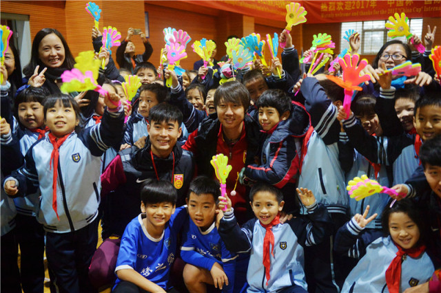 中国杯冰岛队到中山路,2018世界杯冰岛对阿根廷维京战吼