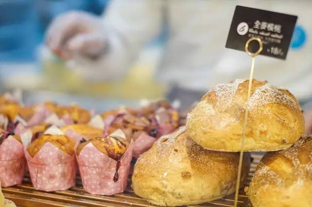 法式甜点西餐如何吃,西餐咖啡面包甜点