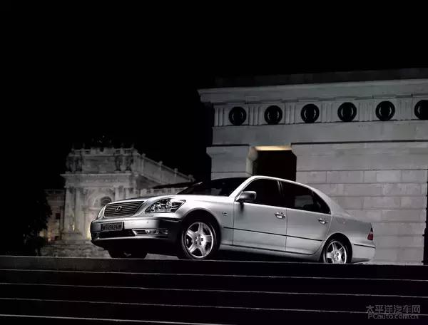 谦谦君子亦需V8！雷克萨斯LS家族历史