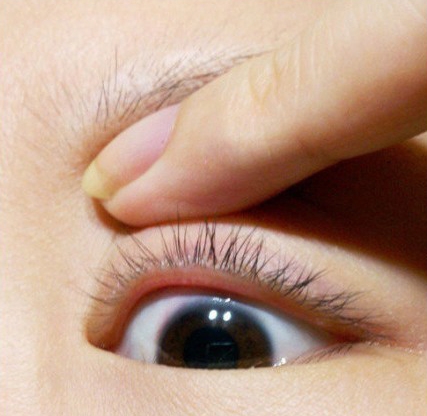 新手初学化妆最适合的眼睫毛,新手化妆入门基础教学睫毛
