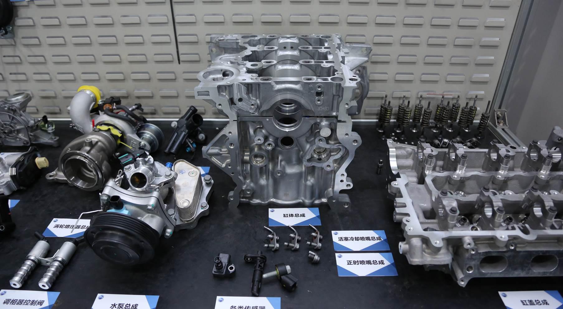 名爵zs纯蓝色,上汽名爵zs发动机抖动怎么解决