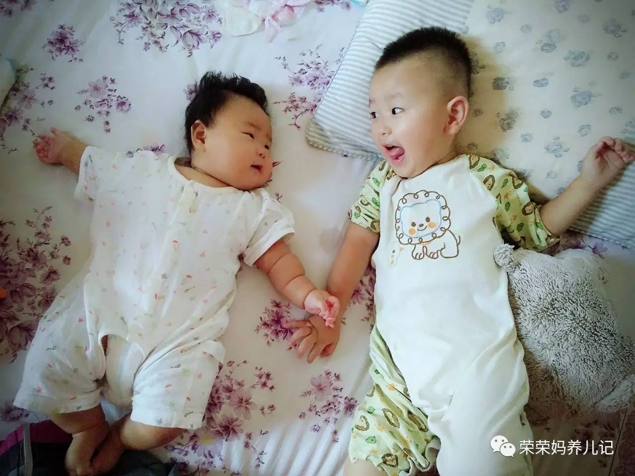 过年怎能不虐狗,逗比兄妹的年终总结