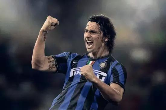 足球界的大吕布伊布拉希莫维奇,足球上帝转身