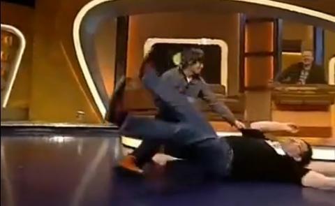 周星驰咏春vs甄子丹咏春,周星驰真是个高手粤语