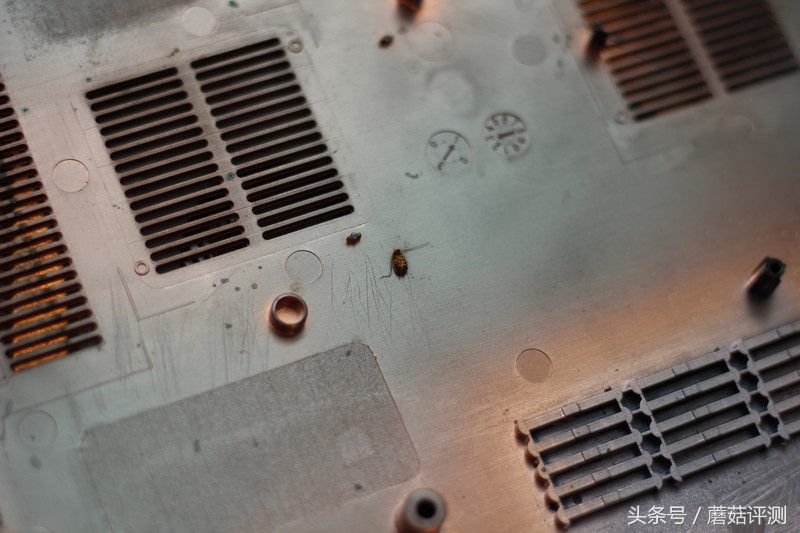 宏碁v5-471拆机清灰,宏碁v5-471拆机清灰视频